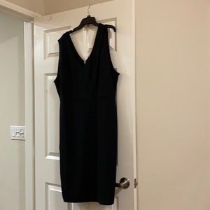 NWT Lemon Tart Stretch V-neck Sleeveless Dress 2x